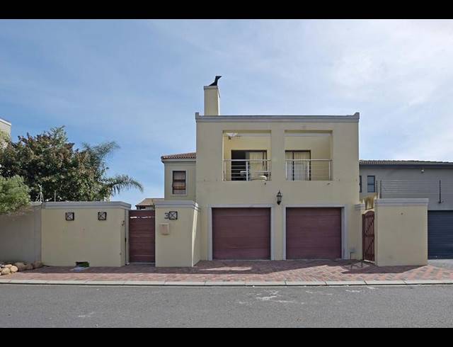 5 BEDROOM HOUSE FOR SALE IN PARKLANDS